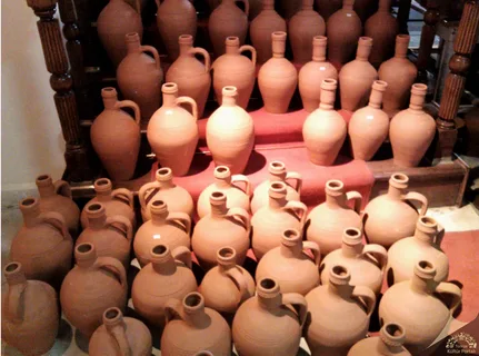 تصویر 3 از کوزه سفالی با طراحی سنتی و زیبا